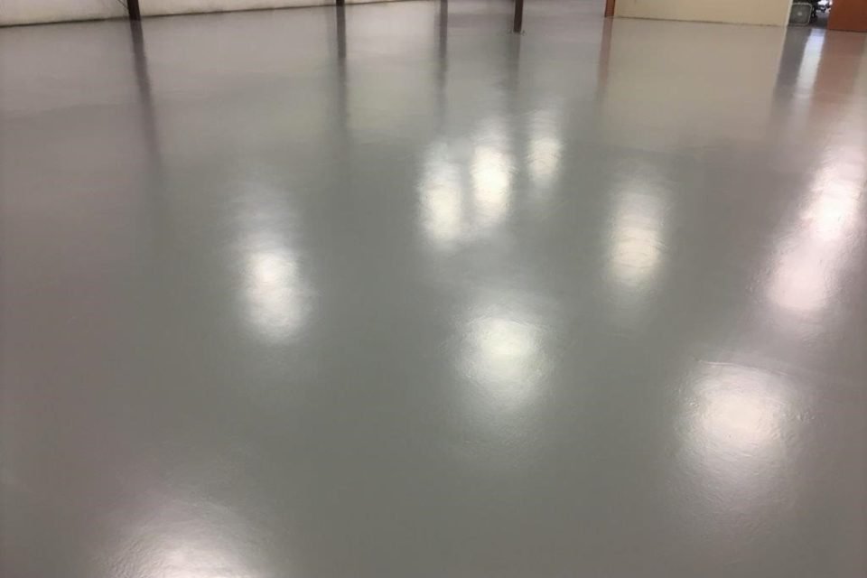 light-gray-solid-epoxy